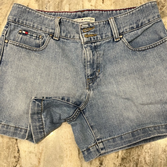Tommy Hilfiger shorts size 6 - Picture 10 of 10